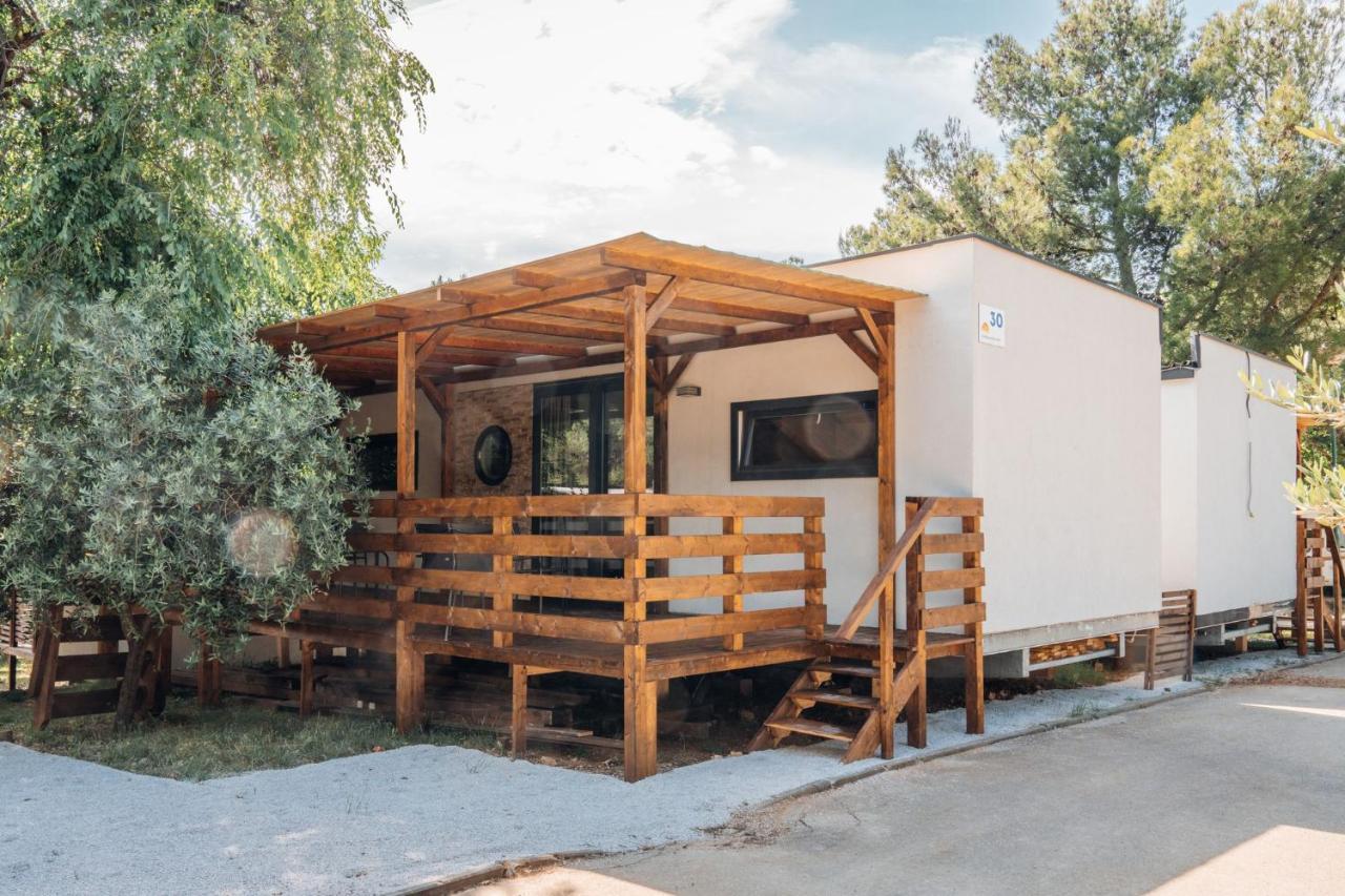 Croatia Camp Premium Hotel Vodice Exterior photo